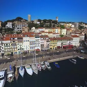 Apartment Old Port, Seafront & Seaview Wifi & Ac, Cannes